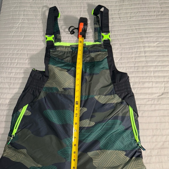 NWOT champion boys unisex Sz:xxl/20 Camo Snow Bib winter insulated Overalls - Picture 9 of 16
